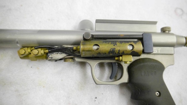 Patrick Lee's Palmer's Tornado semi automatic Nelson based gun. Left side showing ram, zoomed in.