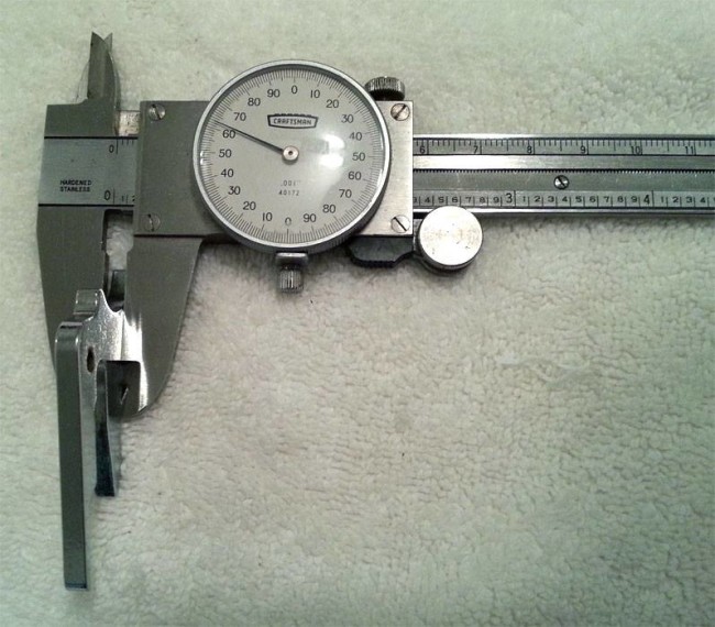 Autococker trigger plate width