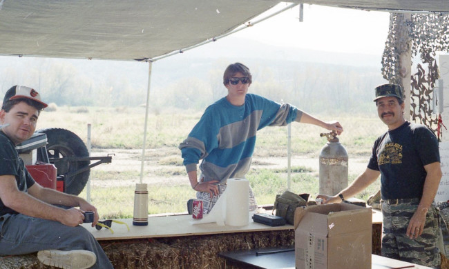 Left to right: Unknown, Dave 'Youngblood' Dehaan, Russell Maynard Photo by Colin Thompson