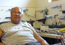 Earon on Navarone and Powertube