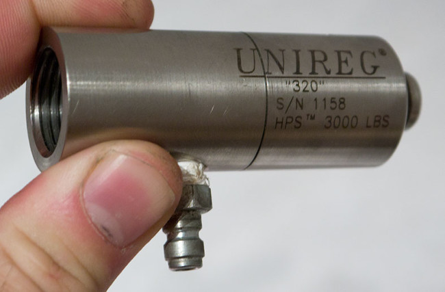 side view of 320 unireg