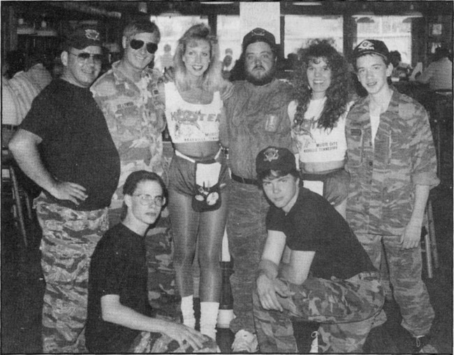 Night Owls in Hooters