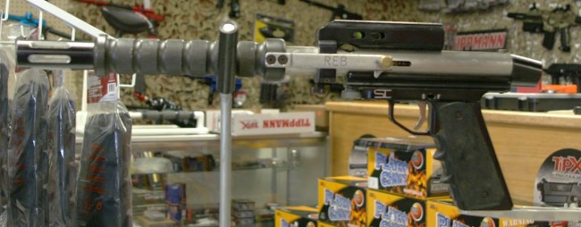 Sonny Lopez's maximaster, left side zoomed