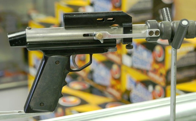 Right side shot of Lopez's maximaster.