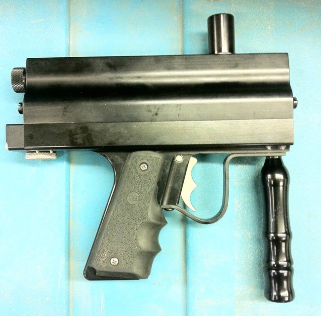 Right side photo of Cyber 9K.