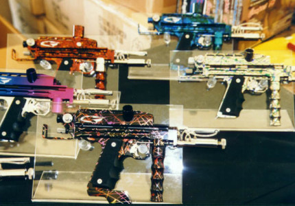 Kapp Autocockers at Pacific Paintball booth from 1998 Pittsburg Zap Am Open. Photos courtesy Warpig and photo credit Dawn Mills.