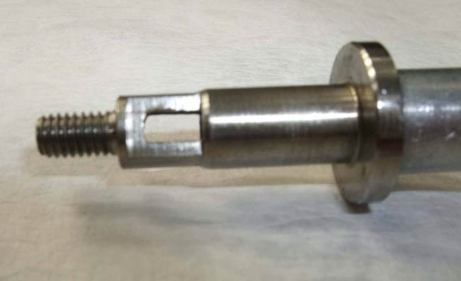 Powertube tube end close up. Long notch at base could lead to cracking but also allows large amount of air to enter. Photo courtesy Paul Cross.