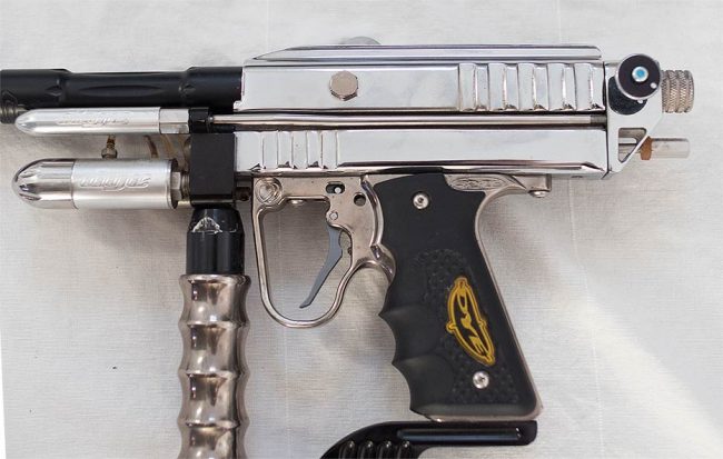 Left side of Chrome Minicocker.