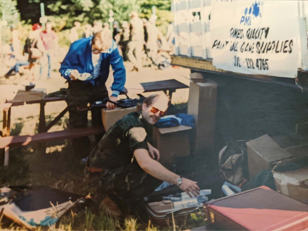 Jeff Perlmutter, in assembly or disassembly of his PMI booth at the 1987 Poconos. Photo credit John Weber. Weber writes,"87 at the Poconos,""